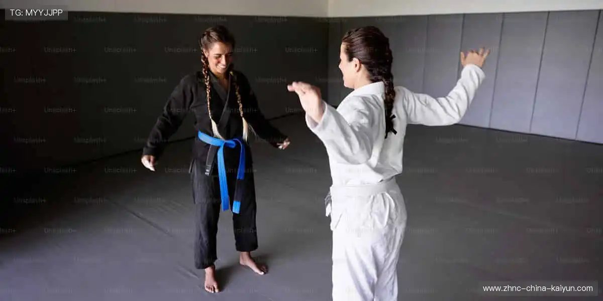 ⚡️速度与激情碰撞！【赛事名称】，点燃你的肾上腺素狂飙🏃♂️