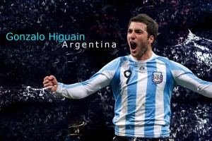 开云全站下载-冠军球队球员参与线上粉丝互动答疑拉近距离，冠军主场